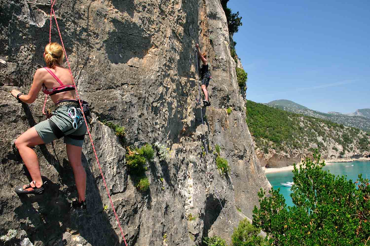Climbing_Costa di Baunei
